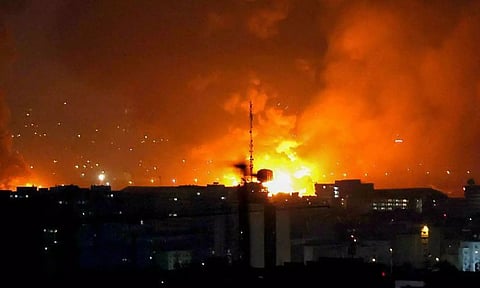 VIDEO: பற்றி எரியும் தெஹ்ரான் சர்வதேச விமான நிலையம்.. ஈரான் மீது இஸ்ரேல் குண்டு மழை