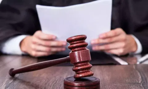 போலி ஆவணம் மூலம் மகன், மகளுக்கு எம்.பி.பி.எஸ். சீட்டு பெற முயன்ற முதியவருக்கு 5 ஆண்டு ஜெயில்