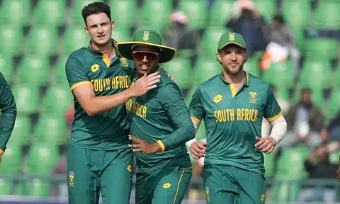 #NZvsSA நியூசிலாந்துக்கு எதிராக டி20 தொடரில் அறிமுகமாக இருந்த தென் ஆப்பிரிக்கா வீரர் திடீர் விலகல்