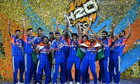 போட்டி நடத்திய நாடு, 3 முறை உலகக் கோப்பை வென்று சாதனை படைத்த இந்தியா