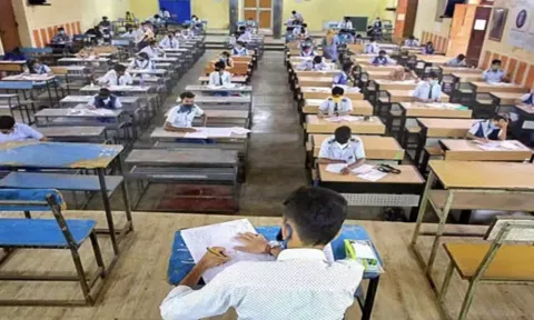 பொதுத்தேர்தவில் முறைகேடு - ChatGPT மூலம் 'பிட்' தயாரித்து வழங்கிய 81 ஆசிரியர்கள் பணியிடை நீக்கம்!