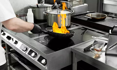 Gas Shortage | ஓட்டல்களில் மின்சார அடுப்பு பொருத்தினால் தடையின்றி மின்சாரம் கிடைக்கும் - அதிகாரி தகவல்