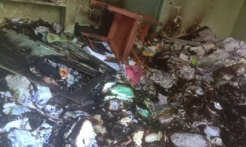 உளுந்தூர்பேட்டை வட்டார கல்வி அலுவலகத்தில் தீ விபத்து - புத்தகங்கள் எரிந்து சேதம்