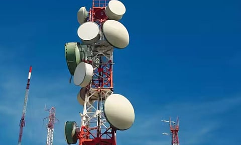 1 ஜிபி-க்கு ரூ.1 - மொபைல் டேட்டாவிற்கு தனி வரி... மத்திய அரசு ஆலோசனை!