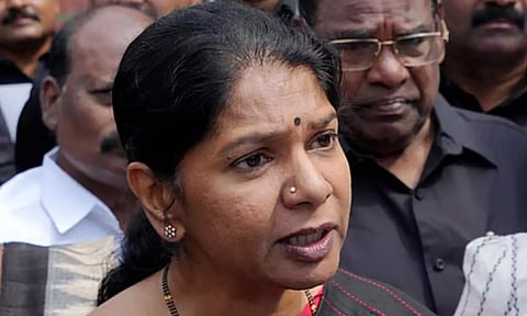 பாலியல் வன்கொடுமை செய்யப்பட்டு துண்டு துண்டாக்கப்பட்ட +2 மாணவி: 'உரிய நீதி கிடைத்திட துணை நிற்போம்' - கனிமொழி