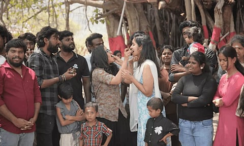 Mandavetti | `வெள்ள குதிர' இயக்குநரின் புதிய திரைப்பட அப்டேட்