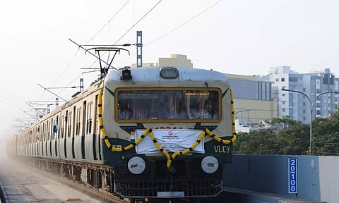 MRTS| வேளச்சேரி - பரங்கிமலை வரையிலான பறக்கும் ரெயில் சேவை நாளை தொடக்கம்