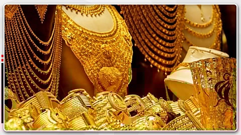 സ്വർണ്ണത്തിന് വീണ്ടും പൊന്നും വില; പവന് 4,840 രൂപ വർധിച്ചു