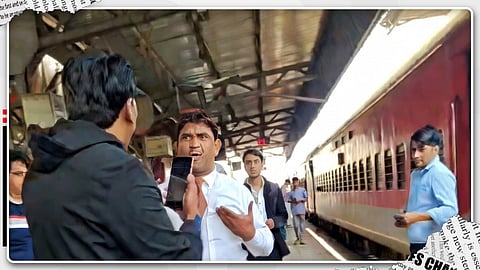 ട്രെയിനിലെ ശുചിമുറിക്ക് 'അസഹനീയ ദുർഗന്ധം'; വിഡിയോ എടുത്ത യാത്രക്കാരനെ ടിടിഇ ആക്രമിച്ചു, ബലംപ്രയോഗിച്ച് ഇറക്കി വിട്ടു