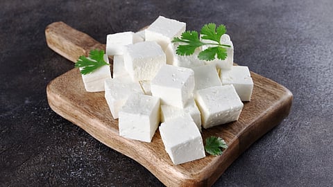 പനീർ ടേസ്റ്റിയുമാണ്, ഹെല്‍ത്തിയുമാണ്; പക്ഷേ ചിലർക്ക് 'പണികിട്ടും'