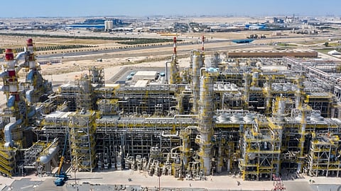 ​ഗൾഫിൽ ഇപ്പോഴും ഇന്ധനം ചീപ്പാണ്, മുന്നിൽ കുവൈറ്റ്; പക്ഷേ ഇറാന്റെ 'പണി' ബാധിച്ചാൽ വിലവർധിക്കും