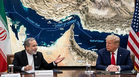 ഹോർമുസ് കടലിടുക്ക് തുറന്നു; എണ്ണവില കുത്തനെ ഇടിഞ്ഞു! ഇറാനെതിരായ ഉപരോധം തുടരുമെന്ന് പ്രസിഡന്റ് ട്രംപ്