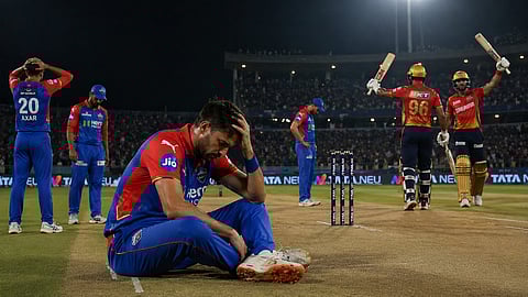 ബാറ്റർമാർ റൺമല തീർക്കുമ്പോൾ ബൗളർമാരുടെ 'മാസ്റ്റർ പ്ലാൻ'! ഫ്ലാറ്റ് പിച്ചുകളിൽ അതിജീവിക്കാൻ പുതിയ ആയുധങ്ങളുമായി ബൗളർമാർ