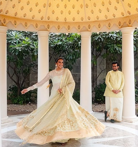 ಬ್ಯಾಡ್ಮಿಂಟನ್ ಕೋರ್ಟ್‌ನ ವೆಂಕಟ ಸಿಂಧು ದಾಂಪತ್ಯ ಜೀವನಕ್ಕೆ ಪದಾರ್ಪಣೆ 