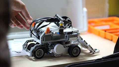 Robotics kits offer a unique blend of hands-on building, creative design, and logical thinking, transforming complex concepts into engaging play.
