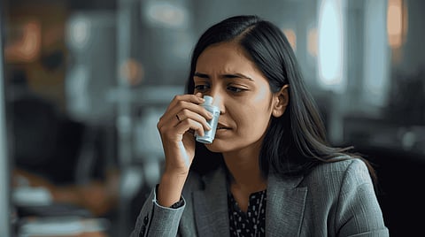 People suffering from asthma may find considerable relief with turmeric as the presence of the curcumin, an anti-inflammatory compound, can bring down airway swelling and congestion. 