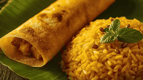 You can enjoy a mouth-watering dosa with sambar to eliminate bloating. It can also keep the gut bacteria healthy. 