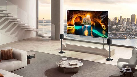 LG OLED evo W6 True Wireless Wallpaper TV
