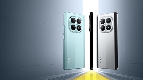 The POCO M8 5G can be purchased from Flipkart in two colour options.