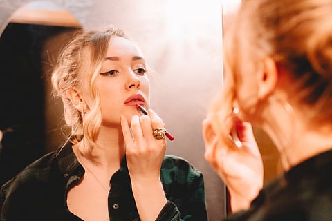 Let’s talk about the no-makeup makeup trend