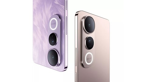 The yet-to-be-launched Vivo V70 FE looks similar to the Vivo V50 Lite.