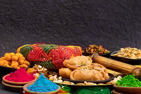 Holi is a celebration of not only colors, but food as well. But it is important to choose healthy options for the sake of our health.