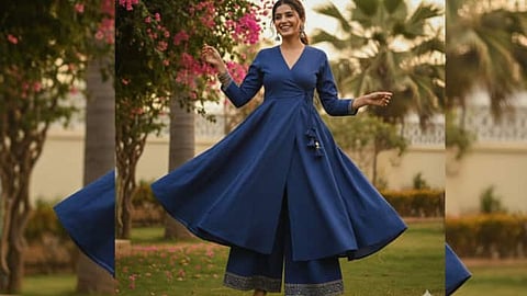 Elegant Women's Kurta Set to shop from on Myntra.com