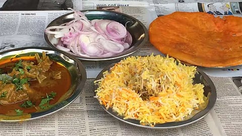 Ordering haleem during Ramadan is a delicious way to enjoy traditional flavours at home in Lucknow.
