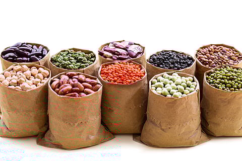 Increasing the intake of legumes in your daily diet will lower the risk of gallbladder disease, studies indicate.