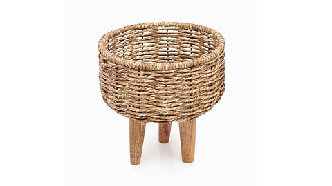 Jute products are popular for their earthy appeal. 