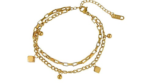 These bracelets under Rs 1,000 offer a perfect mix of style, comfort, and value.