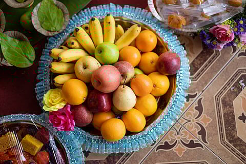 The Surprising Benefits of Eating Fruits Whole and Unpeeled