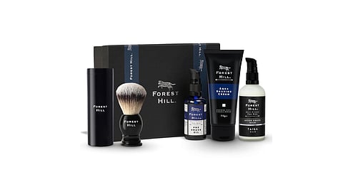 Whether you are going for an interview or attending a wedding, having the right shaving kit makes the process convenient.