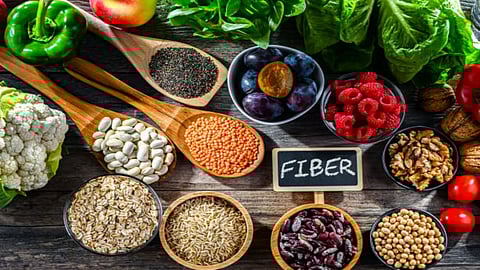 Half cup of cooked chickpeas will be equal to 6 grams of fibre. 