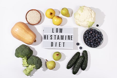 For histamine intolerance, pay attention to what foods are causing symptoms and try to eat foods that contain smaller levels of histamine.