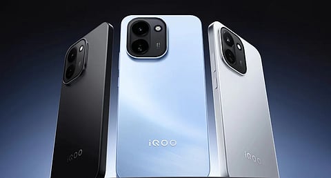 Upcoming iQOO Z11 global variant hints at India launch with mid-range Snapdragon performance.