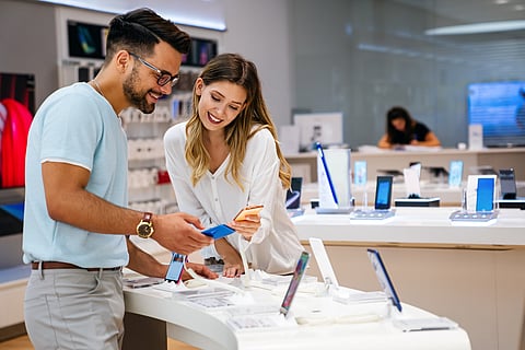 Compare exchange value and bank discounts to find the best smartphone deal
