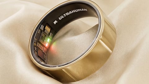 A smarter way to track your health by combining blood tests with real-time wearable data. 