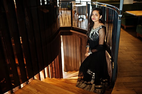 Choosing what colour not to wear to an Indian wedding matters just as much as what you do wear. Here is the complete guide to colours to avoid as a guest.