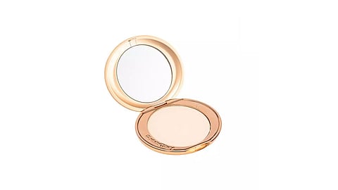Zalora Philippines is currently running heavy discounts on makeup products, including lipsticks, foundations, mascaras, and other beauty essentials.
