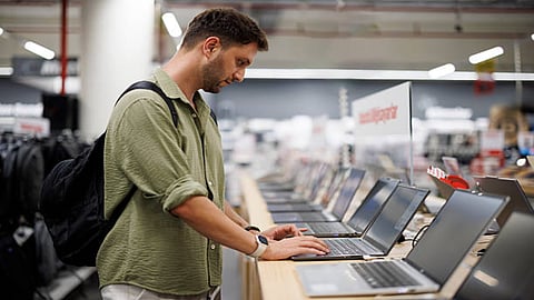 Besides the online offers, several Croma stores are also running exclusive in-store promotions on select laptop models.