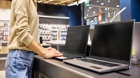 Deals are available on Lenovo, HP, ASUS, Dell, and Samsung laptops.