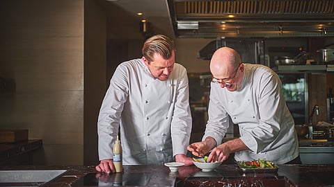 MANDARIN ORIENTAL, BANGKOK UNVEILS ALEX DILLING’S
MODERN FRENCH-MEDITERRANEAN GRILL CONCEPT AT LORD JIM’S