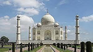 താജ്മഹലിൽ ചോര്‍ച്ച