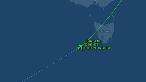 വാർത്താവിനിമയ സംവിധാനത്തിൽ തകരാർ;  ക്വാണ്ടാസ് വിമാനം തിരിച്ചിറക്കി