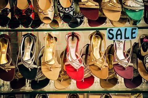 Famous Footwear to close down
