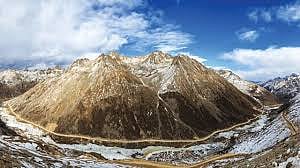 ഇന്ത്യൻ ടെക്റ്റോണിക് പ്ലേറ്റ് രണ്ടായി പിളരുന്നു