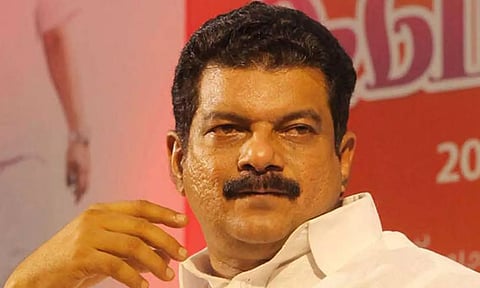 പി വി അന്‍വറിന്റെ വീട്ടില്‍ റെയ്ഡ് 