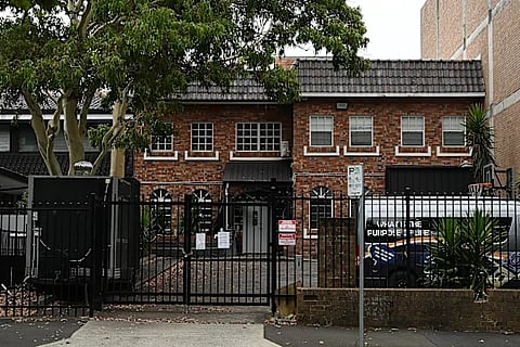 അൽ മദീന ദവാ സെന്ററിന് 3000 ഡോളർ പിഴ ചുമത്തി.