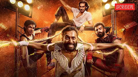 തീയേറ്റർ ഇളക്കി മറിച്ച് 'ചത്താ പച്ച'